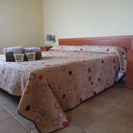 Holiday home Pages Sant Climent Sescebes